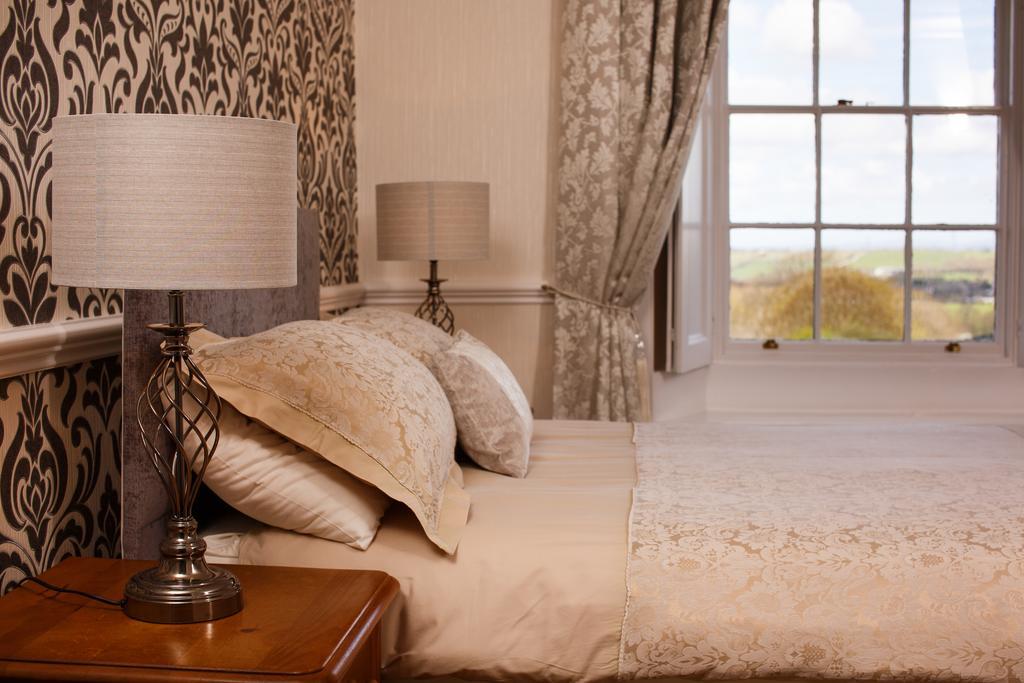 Portclew House Hotel Pembroke Room photo